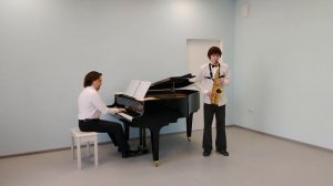 А. Виньон. Концерт для саксофона и фортепиано. II часть Lento, III часть Allegro