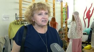 Платье с часами, костюм-маяк и деревянные сумки: в Благовещенске прошло дефиле «День креатива»