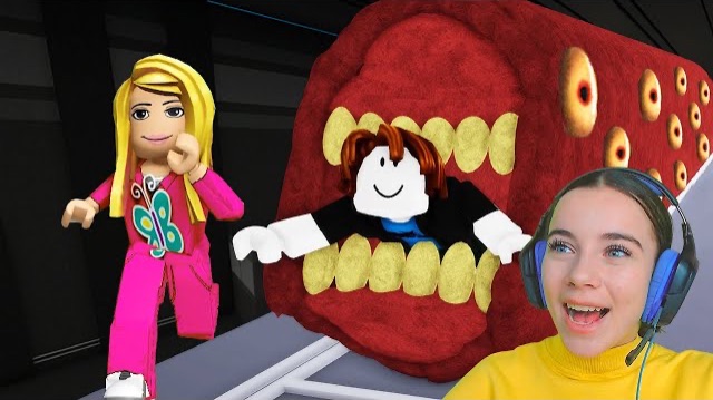ПОБЕГ ОТ ПОЕЗДА ПОЖИРАТЕЛЯ в ROBLOX! смотреть онлайн