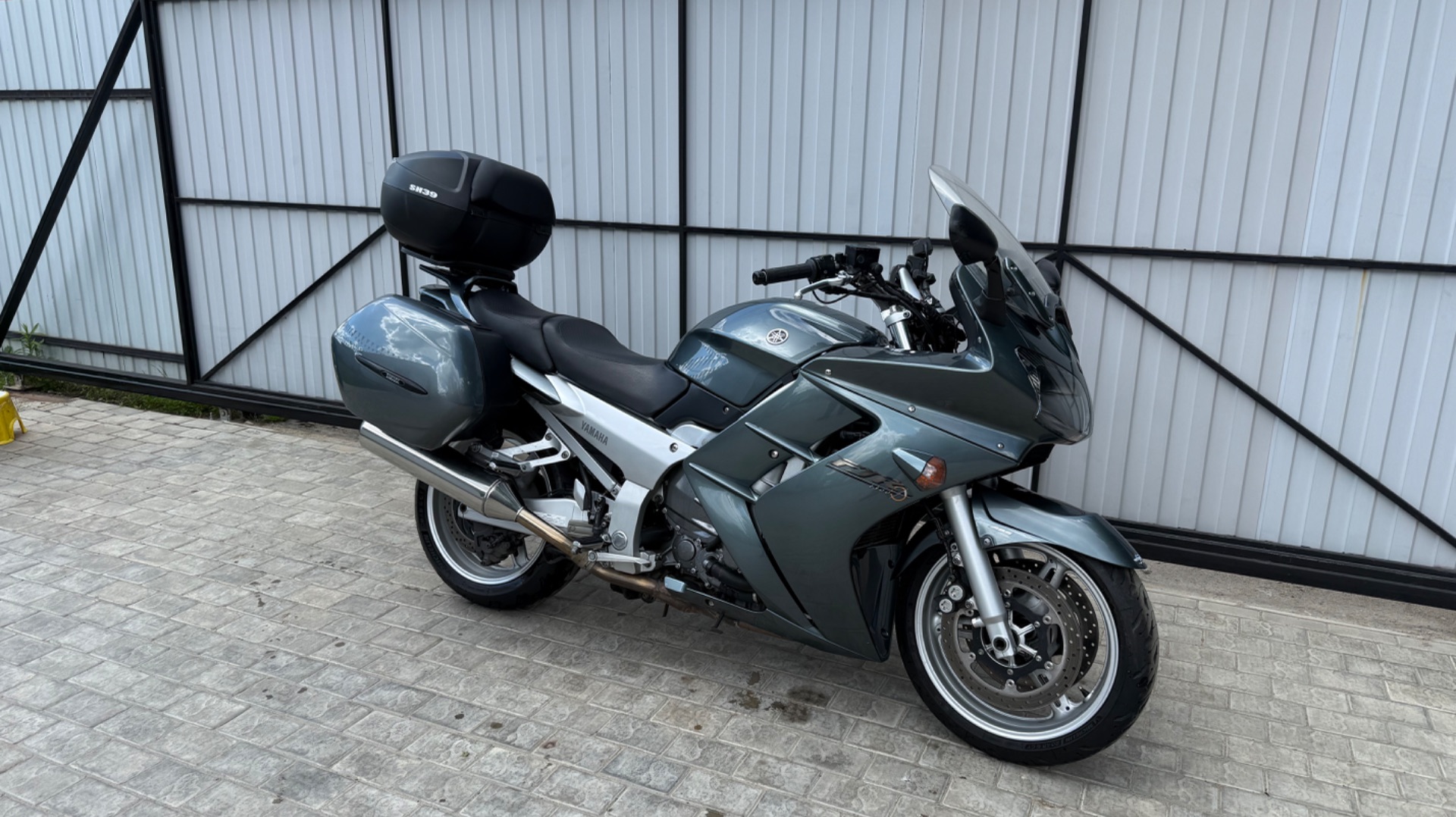 Обзор Yamaha Fjr1300, 2003год. смотреть онлайн