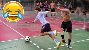 ⚽ СМЕШНЫЕ ФУТБОЛЬНЫЕ ВИДЕО: БЕЗУМНЫЕ ФИНТЫ, ГОЛЫ, ФЕЙЛЫ И МЕМЫ