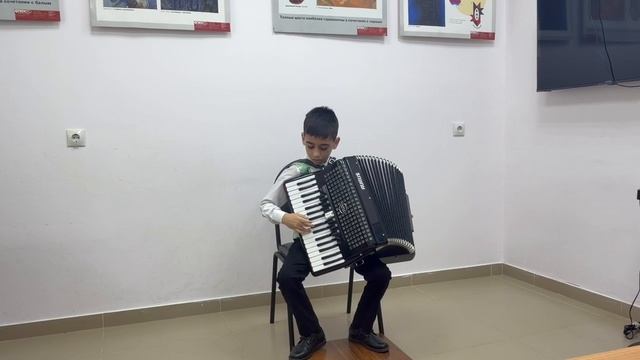 Соло Араик Оганесян