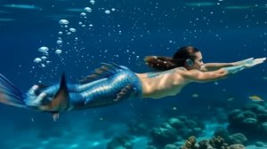 Прикол! Человек рыба ныряет в воду