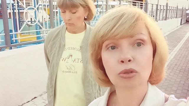 ТУРЕЦКИЙ ВЛОГ🇹🇷встречаем подругу в отеле😍ее номер👍идем на море🏖️ смотреть онлайн