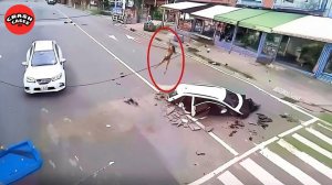 Шокирующие аварии и чудесные побеги, снятые на камеру
