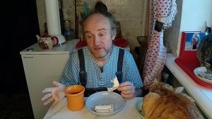 Завтрак с котями. Вчера набрал 1635,8 ккал 101%. Мукбанг. Обжор. Еда на камеру. Диета. Шизофрения.