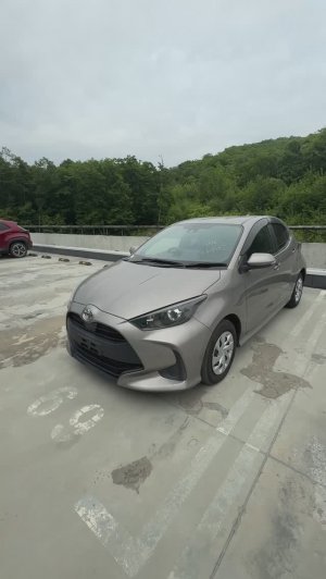 Toyota Yaris 2021 года из Японии