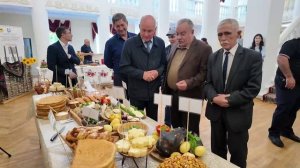 В Карачаево-Черкесии состоялись праздничный концерт и выставка