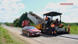 Началась укладка асфальта