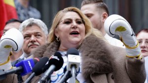 Политик Шошоакэ: власти ЕС и Румынии оказывают на меня давление за связи с РФ