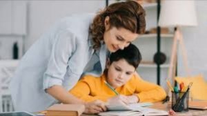 В Госдуме предложили выплачивать матерям родительскую зарплату не меньше МРОТ