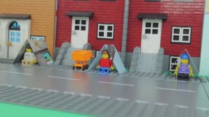 БЕДНЫЙ против БОГАТОГО в LEGO...