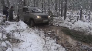 Охота и Рыбалка в Тайге ЭКСТРИМ УАЗ ПАТРИОТ и УАЗ 3151 Льды по 20 см на Лужах Экстремальная езда