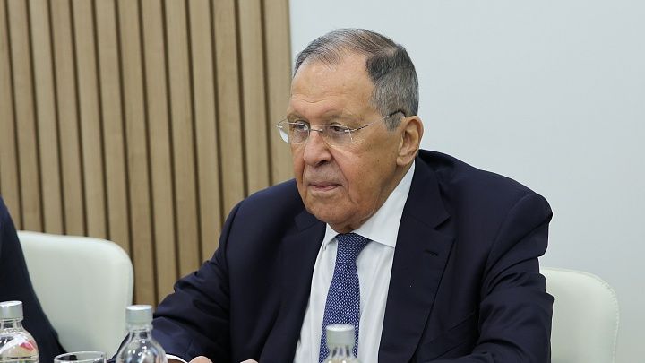 С.В.Лавров с председателем Союза независимых социал-демократов Сербии М.Додиком, 5 июня 2026 года
