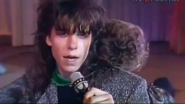 НА-НА & Валерий Юрин - Пустынный пляж смотреть онлайн