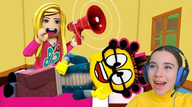 ПРАНКИ НАД МОЕЙ БАБУШКОЙ в ROBLOX! смотреть онлайн