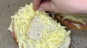 Они такие вкусные что я готовлю их 2 раза в неделю НЕ Бутерброды а ЗОЛОТО