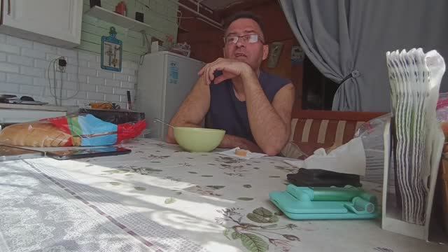 Фантазерам в комментариях 🤣Не дают покоя моя счастливая жизнь смотреть онлайн