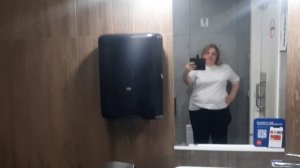 танцы в туалете никто не отменял 🤣🤣🤣