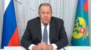 Лавров отметил роль русского языка в объединении народов и упрочении мира в Евразии