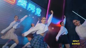 MFAT - Girl Jump in My Car(720P_HD)