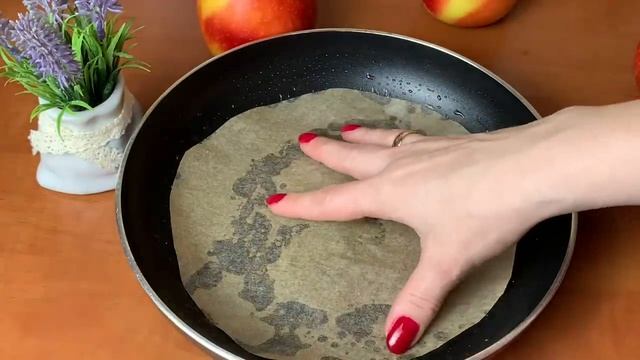 За 5 минут ЯБЛОЧНЫЙ ПИРОГ на сковороде, который тает во рту! Быстрый и Вкусный Завтрак!-2 смотреть онлайн