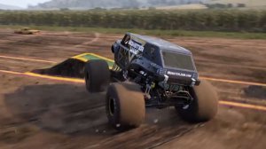 Монстр Траки. Трюки машин, прыжки в игре Monster Jam Showdown PS4