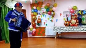 Гармонист Андрей Чешуин в селе Усть-Салда, Верхотурского района, Свердловской области. 06.06.2026