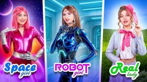 ДЕВУШКА РОБОТ VS КОСМОС! 🔮 Мой краш сбежал в 1950 год, но этот КРИНЖ с полицией изменил всё 🚨💥