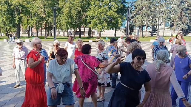 КАПЛЮ ЛЕТА ПОДАРЮ ТАНЦЫ ХАРЬКОВ ИЮНЬ 2026 смотреть онлайн