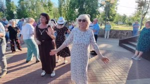 6 июня.Обнимай меня....