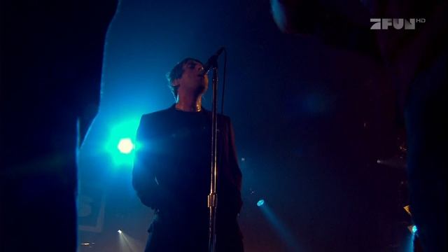 Oasis - Standing on the Edge of the Noise смотреть онлайн