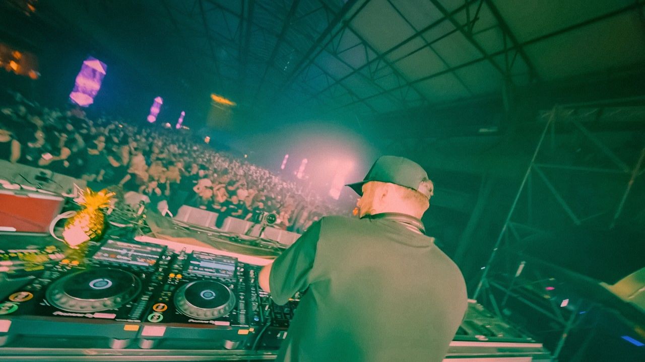 Джей Люмен (Jay Lumen) - Live @ N8WERK Warehouse Techno, Germany [18.04.2026] смотреть онлайн
