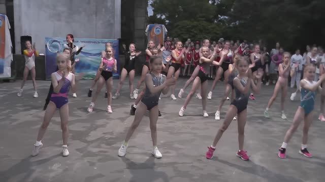 Шепси 2026, 3 июня. Открытие 1 смены СПОРТИВНОГО ДЕЛЬФИНА! 4к видео. смотреть онлайн