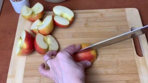 За 5 минут ЯБЛОЧНЫЙ ПИРОГ на сковороде, который тает во рту! Быстрый и Вкусный Завтрак!-3