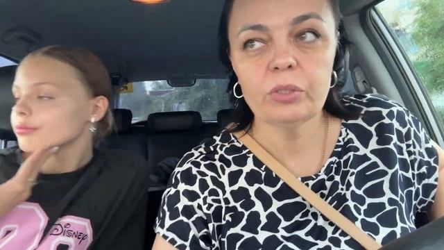 Хочет ОСТАТЬСЯ_слезы_посидели ВМЕСТЕ смотреть онлайн