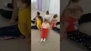 Занятие для девочек группы «Радуга». Адаптивная физкультура.