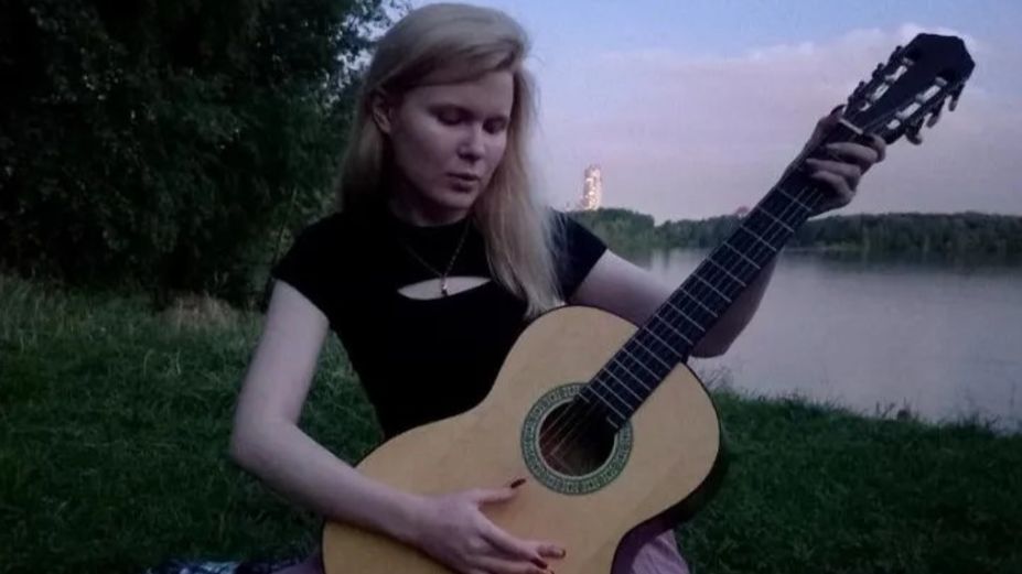 Полина Петрусевич Ты там_ где каждую минуту взрывы (online-video-cutter.com) (1) смотреть онлайн