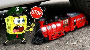 Поезд в опасности 😱 Машинка едет прямо на него! 🚂💥 Мультики для детей