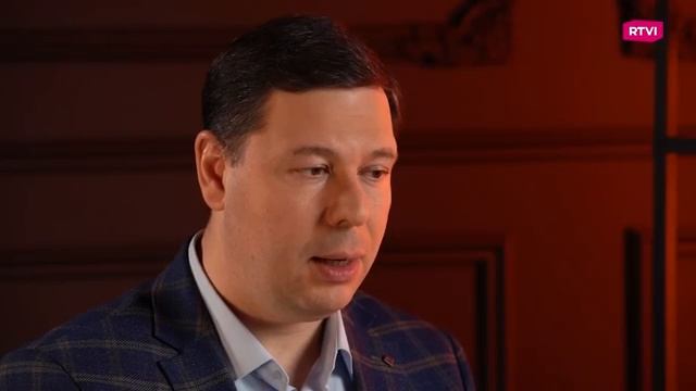 Мемы естественные, а литературная норма — искусственная? Что не так с русским языком в 2026 году