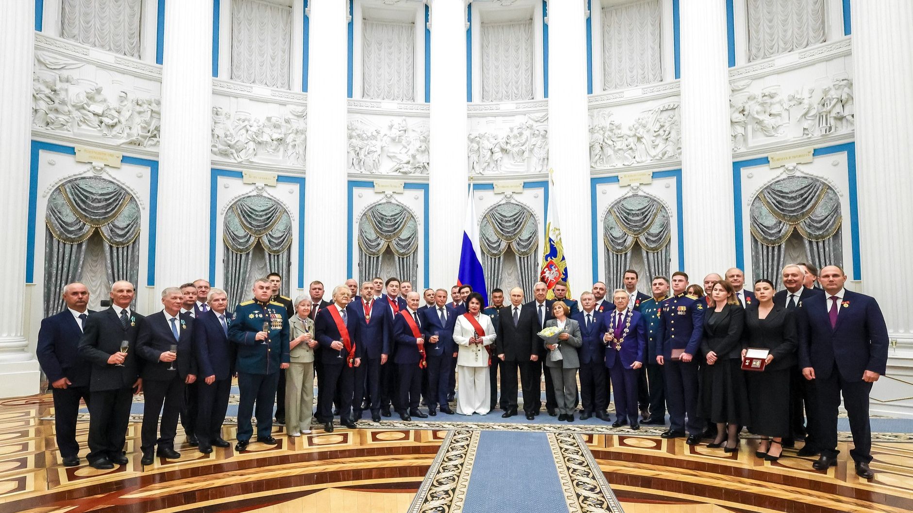 Церемония вручения государственных наград