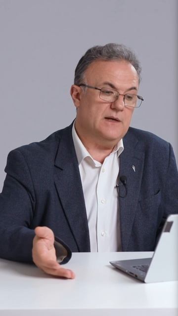 Сергей Юрьевич Чудаков, кандидат медицинских наук, генеральный директор союза "Здоровье здоровых." смотреть онлайн