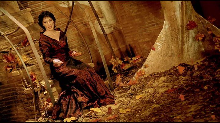 Enya - Only Time смотреть онлайн