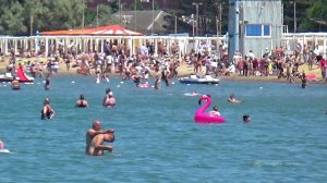 Анапа: Пошла жара! ☀️ Городской пляж, море +18 (Без комментариев)