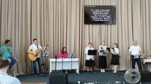 «Вера - та, что действует любовью»; «ТЫ - Свет в этом мире»