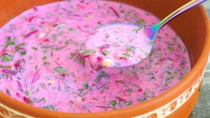 Я могу есть этот суп все лето! Он настолько вкусный, что вы будете готовить его также часто, как и я