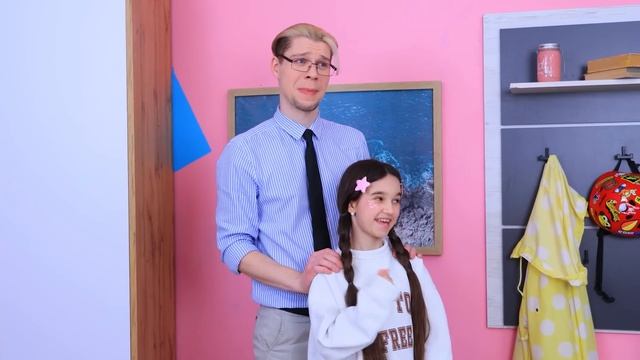 Мою бедную дочь удочерила Няня! Лайфхаки для нянь и родителей! смотреть онлайн