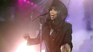 Donna Summer - This Time I Know Its For Real