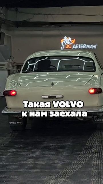 Всегда жаль, когда машина уезжает. Потому что вместе с ней уезжает частичка нашей души.