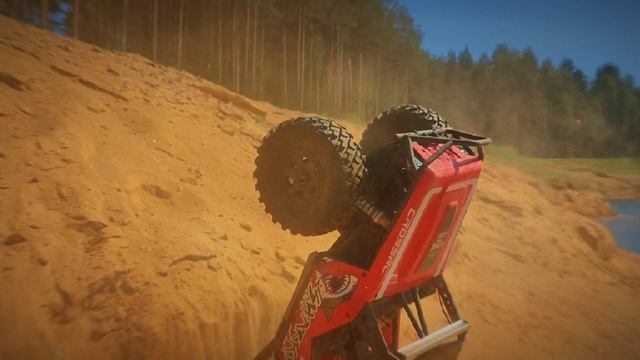 Хобби гонка по песочным барханам в поисках экстремальных приключений Crossrc UT4 PRO смотреть онлайн